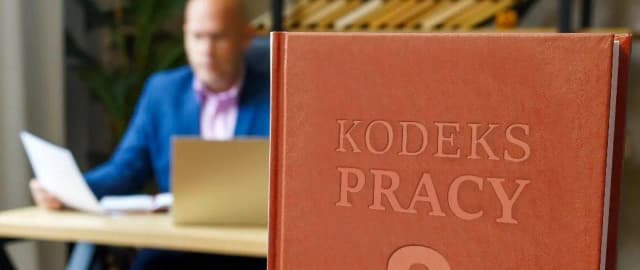 Kiedy został uchwalony kodeks pracy i dlaczego to ważne dla Ciebie